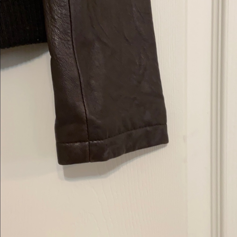 Leather jacket. - Picture 6 of 6